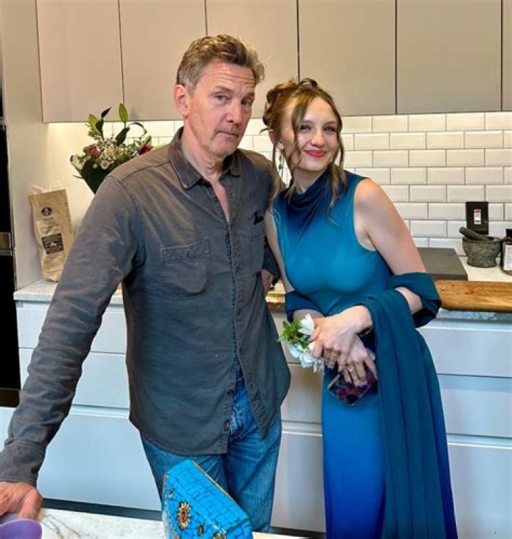 Unveiling the Life of Andrew McCarthy's Wife: A Journey Through Love and Partnership